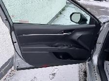 2022 Toyota Camry SE - Photo 16