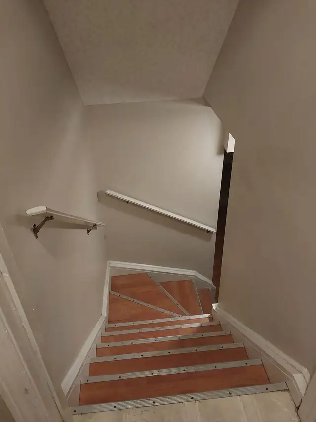 Basement Apartment available for rent. London, ON - March/April. - Photo 3