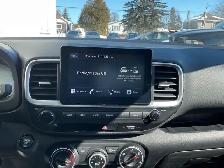 2025 Hyundai Venue - Photo 14