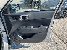 2025 Hyundai Venue - Photo 17