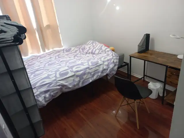 (1st/April~, 720/month)Private Room rent, Don Mills&Eglington - Photo 2