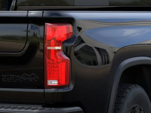 2026 Chevrolet Silverado 3500HD High Country - Photo 11