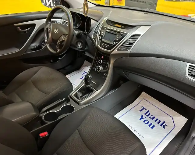 2016 Hyundai Elantra Sport - SUNROOF! BACKUP CAMERA! HEATED SEAT - Photo 11