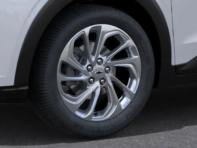 2027 Chevrolet Bolt - Photo 9