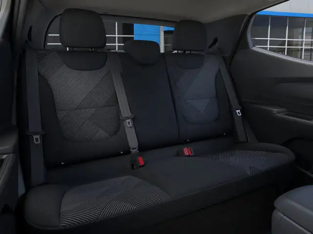 2027 Chevrolet Bolt - Photo 17