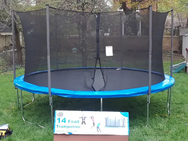 Trampoline Assembly: Springfree, Jumptek, Trainor   more