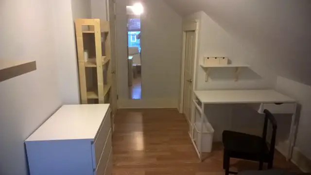 room for rent - Photo 2