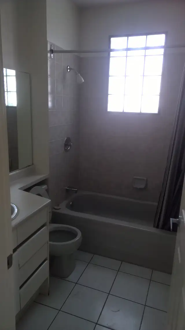room for rent - Photo 6