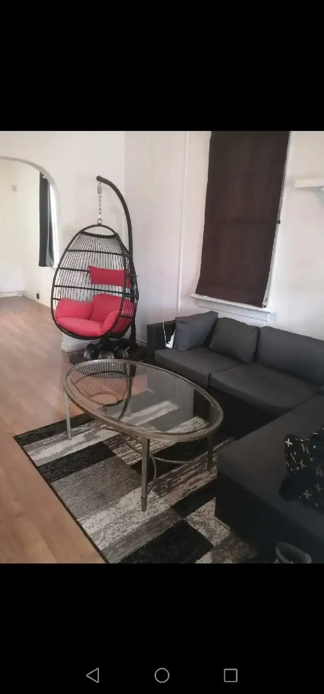 850 ft 3 bedroom 2 bath house for sale - Photo 4