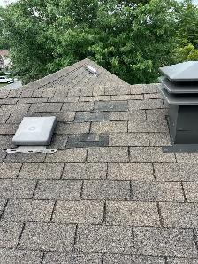 Shingle repair / re-installation - Photo 3