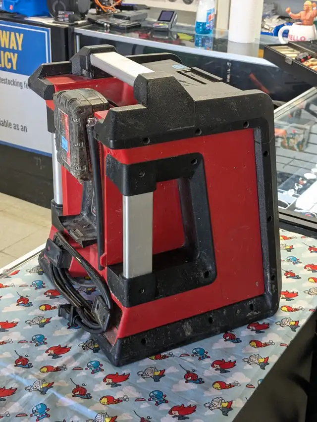 Milwaukee 2792-20 Jobsite Bluetooth Radio (#18559) - Photo 4