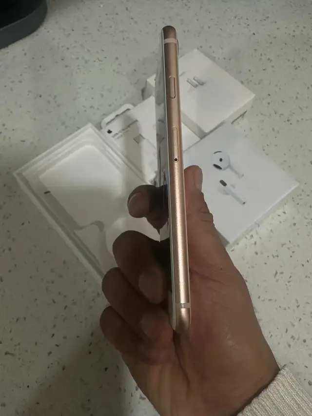 iPhone 8 64GB Airpods/Charger Set/Delivery - Photo 7