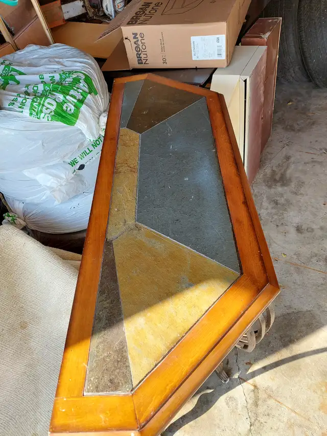 Decorative side table - Photo 2