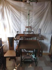 CUSTOM NEW HOME STEAMPUNK SEWING MACHINE DESK W/LIGHT & POWER