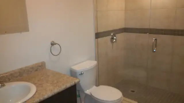 Niagara on the Lake - Virgil Ontario basement apartment FOR Rent - Photo 11