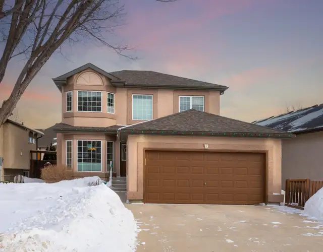 4bdrm 3.5bthrm home w/ $30,000  in builder upgrades!