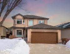 4bdrm 3.5bthrm home w/ $30,000  in builder upgrades!