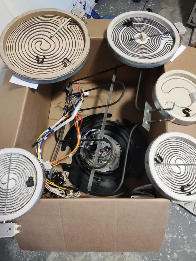 Parts for GE Profile range - Photo 2