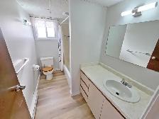 Renovated 1 BR (North Chatham) — Parking Included— $1,350 Hydro - Photo 7