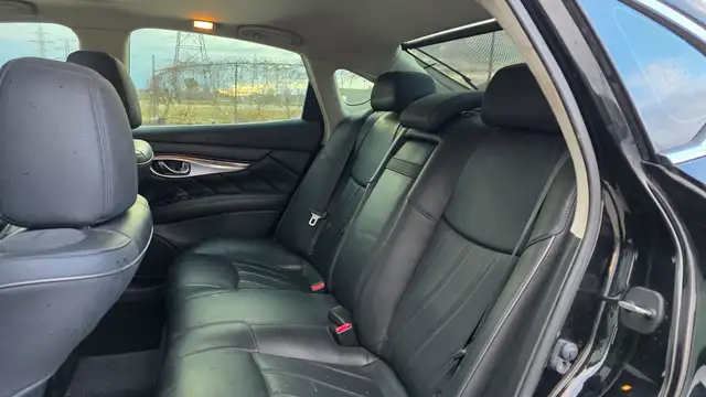 2013 Infiniti M37x FULLY LOADED- LOW KMS-CERTIFIED - Photo 12