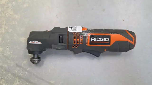 RIDGID JobMax 12V Multi-Tool with Tool Free Head