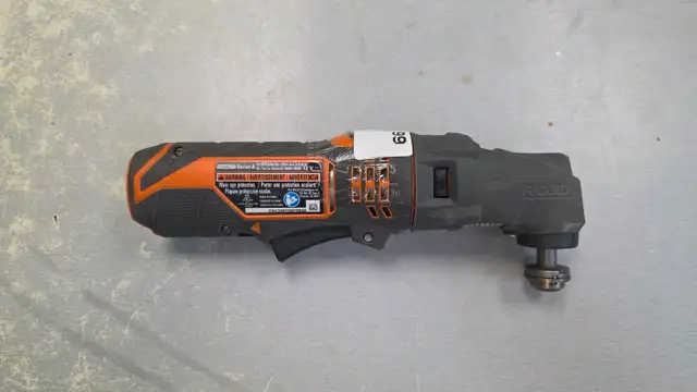 RIDGID JobMax 12V Multi-Tool with Tool Free Head - Photo 2