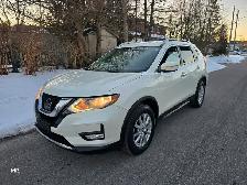 2017 Nissan Rogue SL AWD Heated Sates ,Remote Start, Reverse Cam - Photo 2
