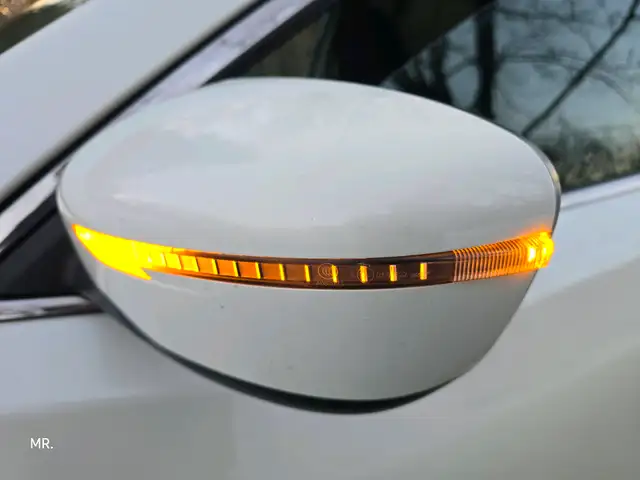 2017 Nissan Rogue SL AWD Heated Sates ,Remote Start, Reverse Cam - Photo 10