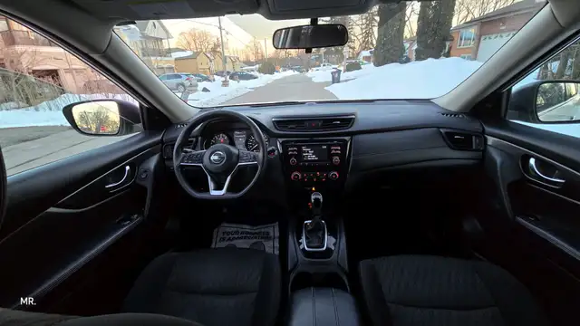 2017 Nissan Rogue SL AWD Heated Sates ,Remote Start, Reverse Cam - Photo 15