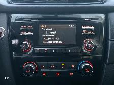 2017 Nissan Rogue SL AWD Heated Sates ,Remote Start, Reverse Cam - Photo 16