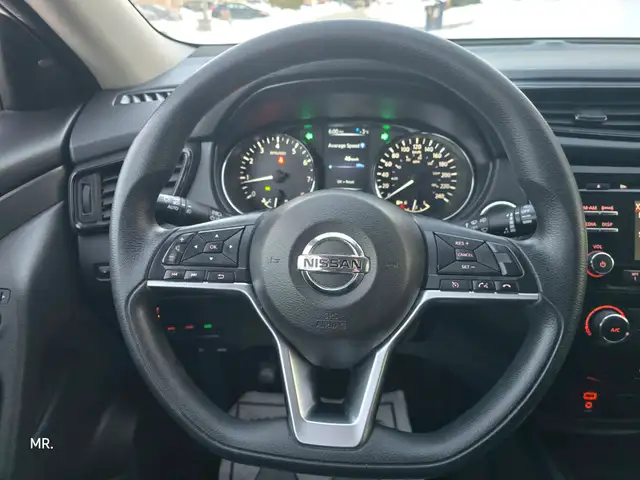 2017 Nissan Rogue SL AWD Heated Sates ,Remote Start, Reverse Cam - Photo 19