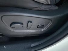 2017 Nissan Rogue SL AWD Heated Sates ,Remote Start, Reverse Cam - Photo 24