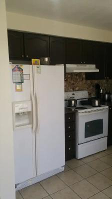 3 bedrooms Semi, for rent (16th Ave/Ninth Line) Markham - Photo 7