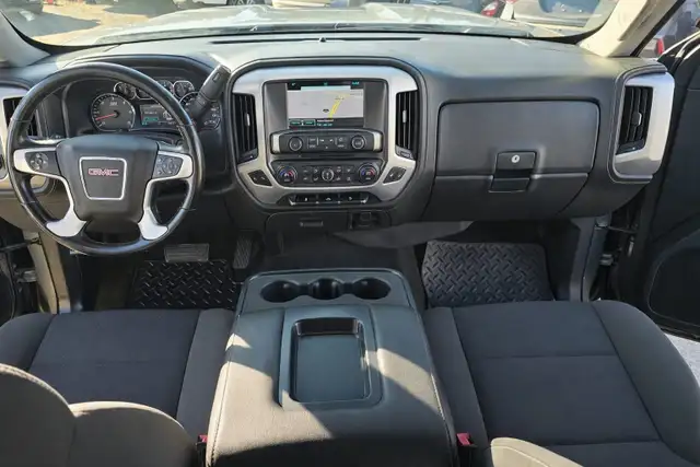 This Pickup powered by a Gasoline engine featuring 4WD/4-Wheel D - Photo 15