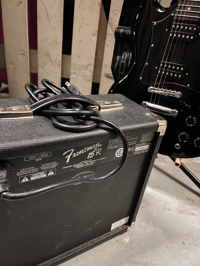 Epiphone SG, AMP, Stand, Belt and Bag - Photo 7