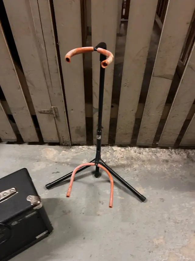 Epiphone SG, AMP, Stand, Belt and Bag - Photo 9