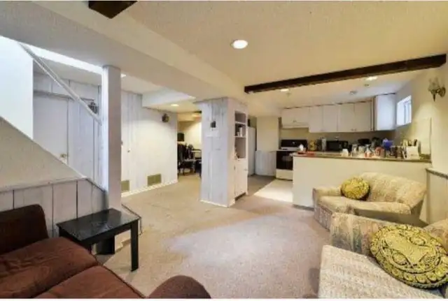 Basement Apartment for Rent Yonge/Weldrick - Photo 2