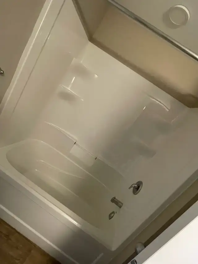 private room for rent - Photo 5