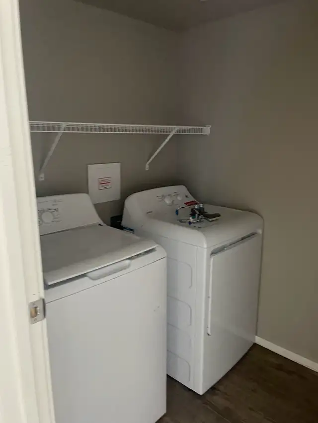 private room for rent - Photo 9