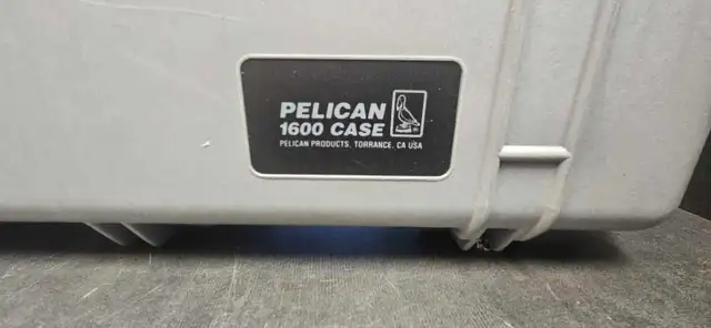 Pelican Case 1600 - Photo 3