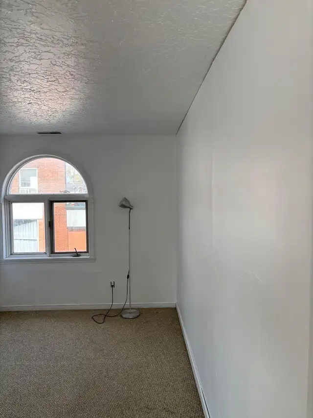 4 Bedroom Apartment for Rent – 413 Montreal Road - Photo 7