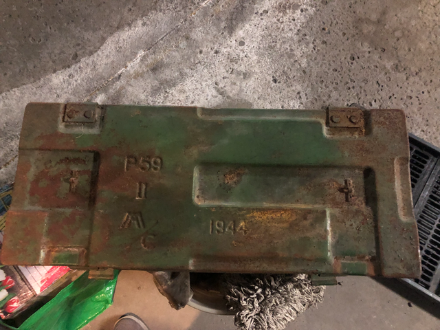 VINTAGE COFFRE DE MUNITIONS DE L'ARMEE CANADA 1944