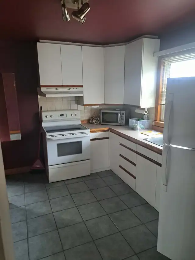 3 bd House For Rent East Riverside - Photo 3