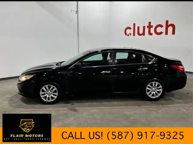2016 Nissan Altima (No Accidents/ Clean history) - Photo 5