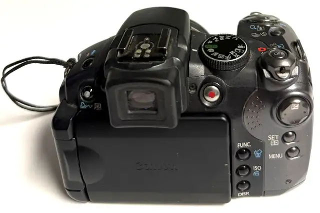 Canon PowerShot S5 IS 8.0MP Digital Camera 12x Optical Zoom - Photo 4