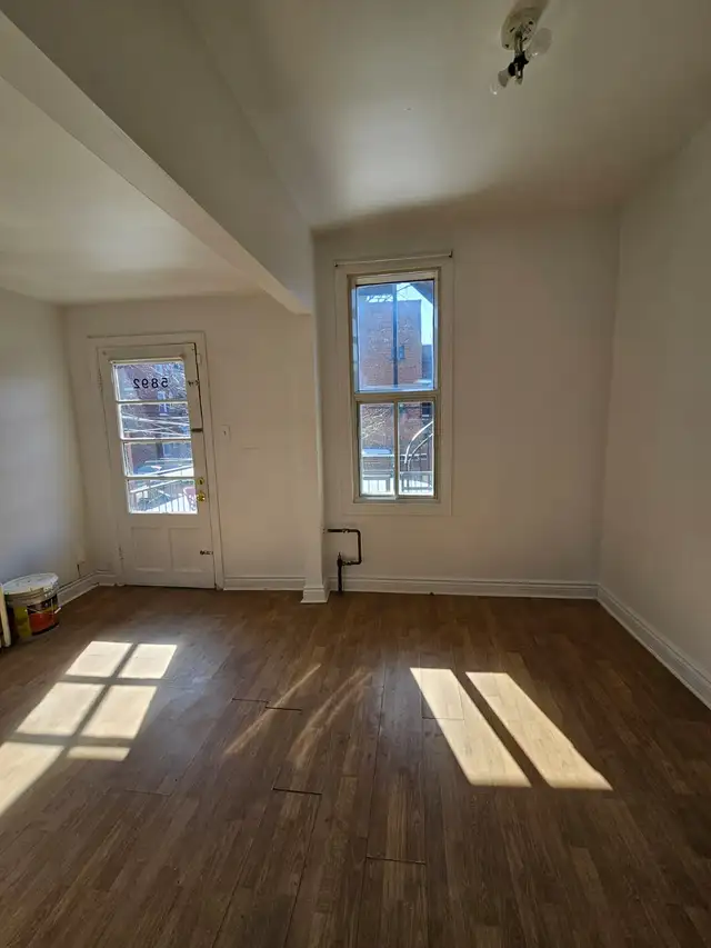 For Rent 6 1/2 apartment 2nd floor - Heating included - Plateau - Photo 8