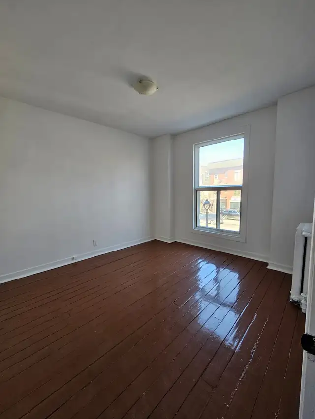 For Rent 6 1/2 apartment 2nd floor - Heating included - Plateau - Photo 9