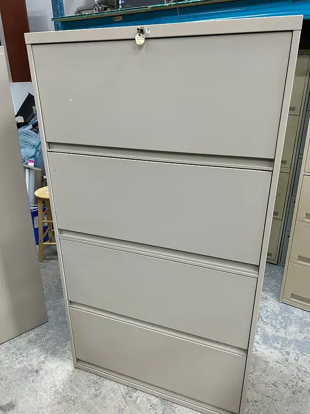 Steelcase 4 Drawer Filing Cabinet! - Photo 2