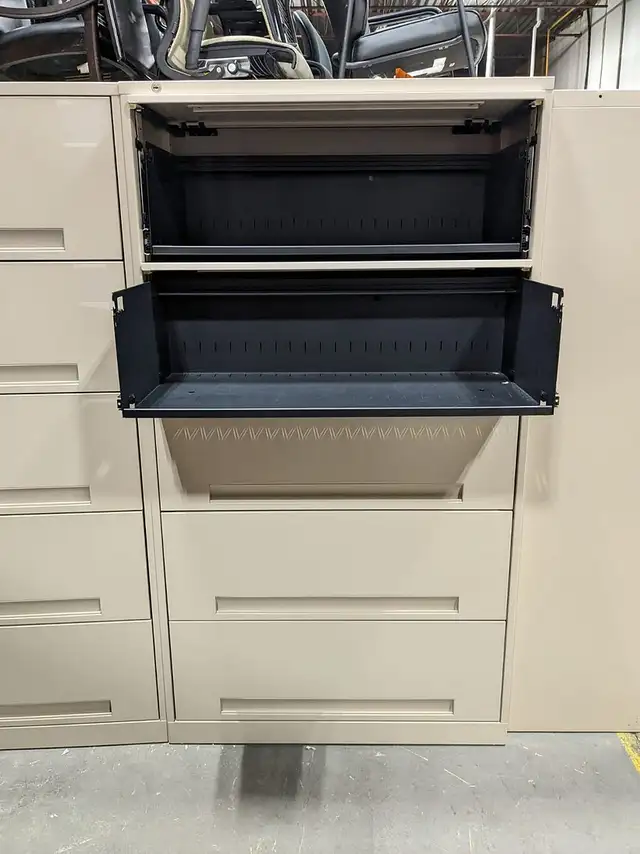 Steelcase 5 Drawer Filing Cabinet!