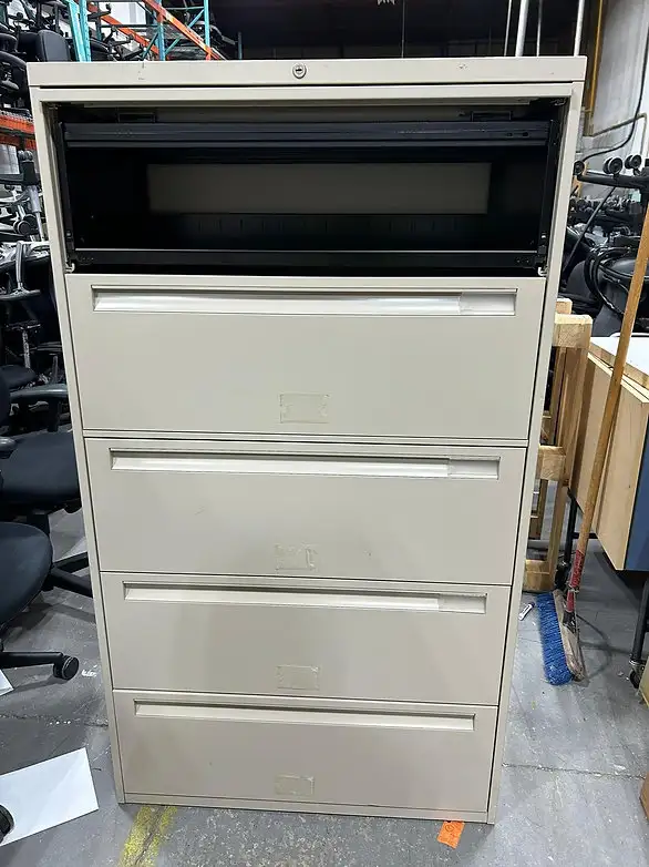 Steelcase 5 Drawer Filing Cabinet! - Photo 4
